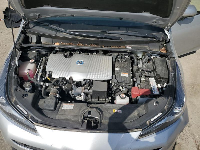 2020 TOYOTA PRIUS electric, rear Used Engine