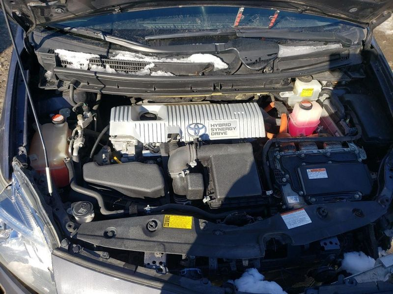 2015 TOYOTA PRIUS gasoline, 1.8L (VIN N, 5th digit, 2ZRFXE engine), Prius (VIN DU, 7th and 8th digits) Used Engine