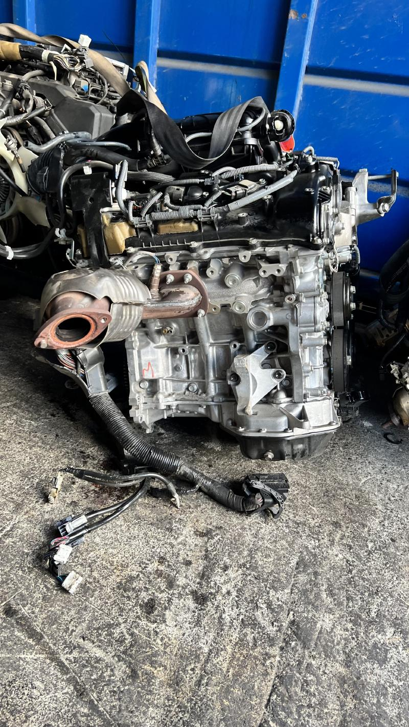 2020 TOYOTA SIENNA (3.5L, VIN Z, 5th digit, 2GRFKS engine), oil cooler Used Engine