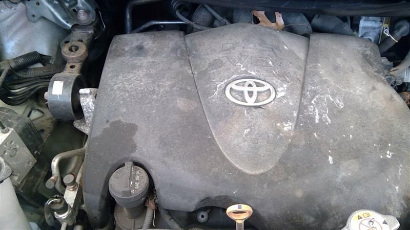 2018 TOYOTA SIENNA (3.5L, VIN Z, 5th digit, 2GRFKS engine), oil cooler Used Engine