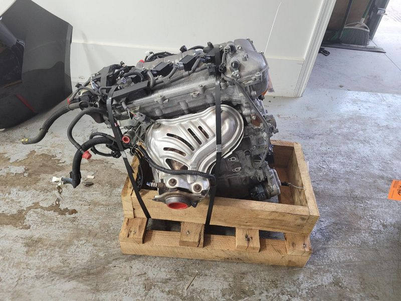 2020 TOYOTA COROLLA Sedan, 1.8L, VIN P (5th digit, 2ZRFAE engine) Used Engine