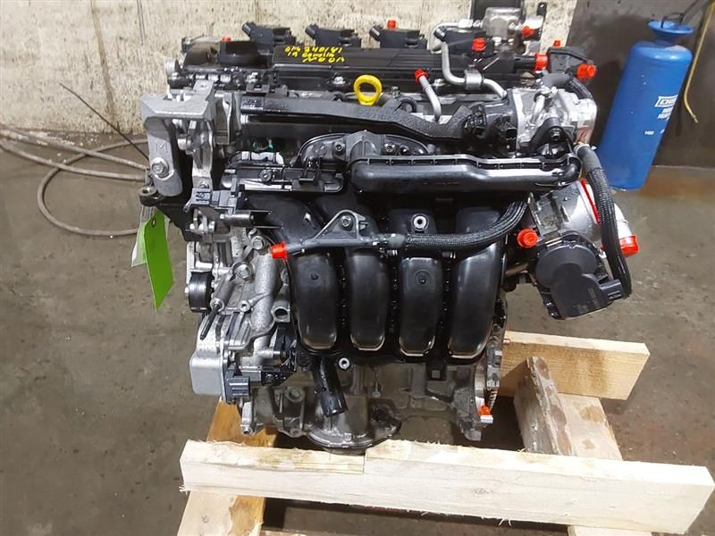 2019 TOYOTA COROLLA Hatchback, (2.0L), (VIN 4, 5th digit, M20AFKS engine) Used Engine