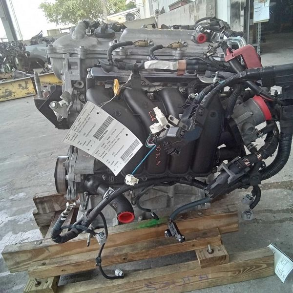 2015 TOYOTA COROLLA (1.8L), VIN U (5th digit, 2ZRFE engine with Variable Valve Timing) Used Engine