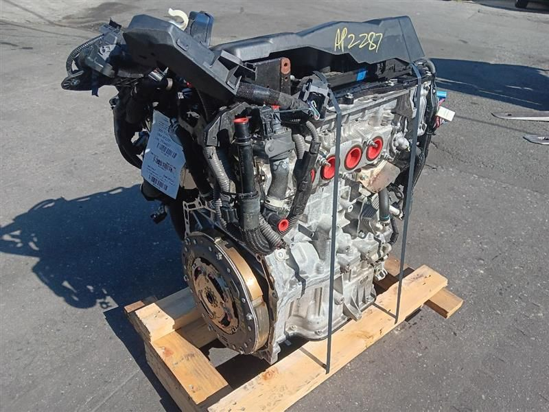 2022 TOYOTA HIGHLANDER gasoline, 2.5L, VIN A (5th digit, A25AFXS engine, 4 cylinder) Used Engine