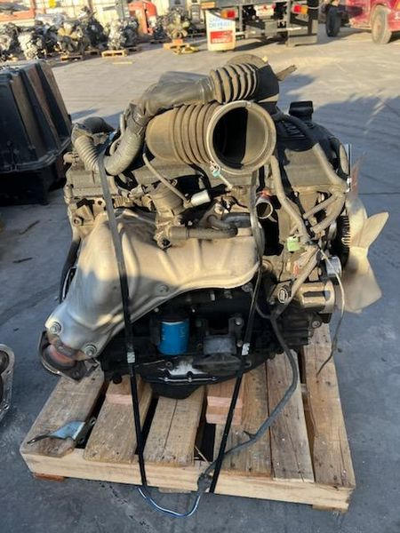 2007 TOYOTA TACOMA 2.7L (VIN X, 5th digit, 2TRFE engine, 4 cylinder) Used Engine
