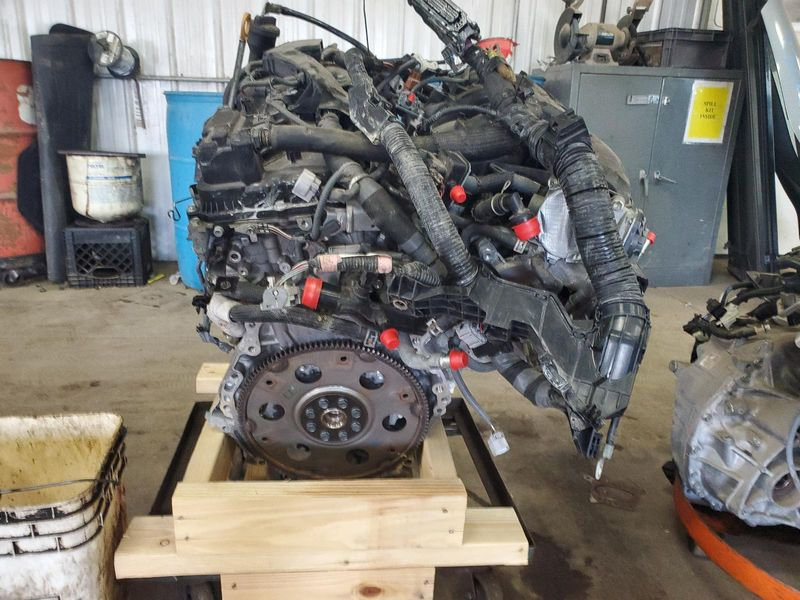 2018 TOYOTA HIGHLANDER gasoline, 3.5L, VIN Z (5th digit, 2GRFKS engine, 6 cylinder), (oil cooler), w/o automatic engine stop and start Used Engine
