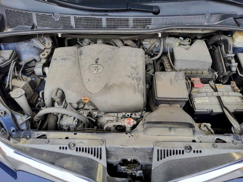 2018 TOYOTA HIGHLANDER gasoline 3.5L VIN Z (5th digit 2GRFKS engine 6 cylinder) (oil cooler) w/o automatic engine stop and start Used Engine