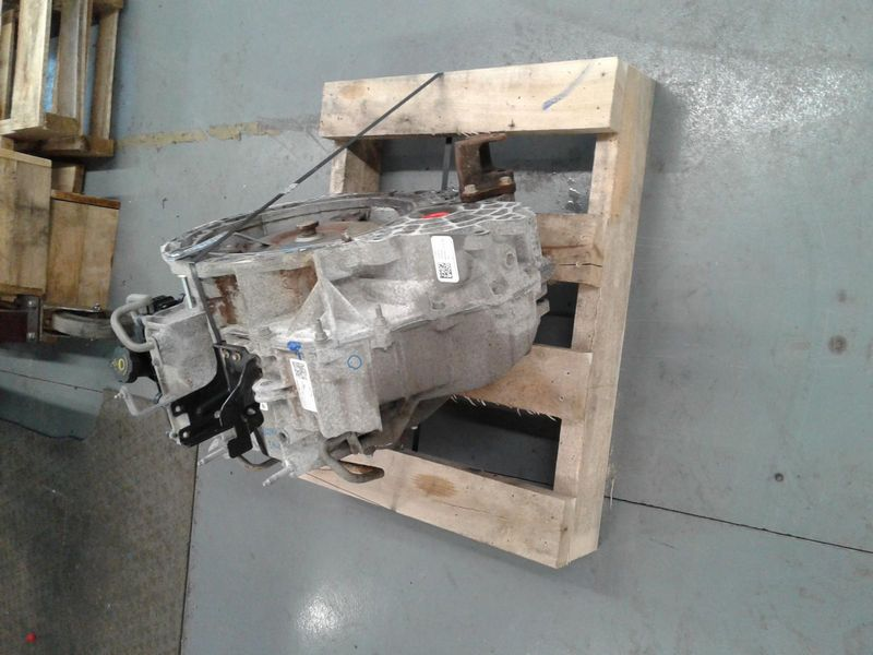 2012 Ford Taurus AT, (6 Speed), (3.5L), w/o turbo; FWD, ID AA8P-7000-FA thru FC Used Transmission