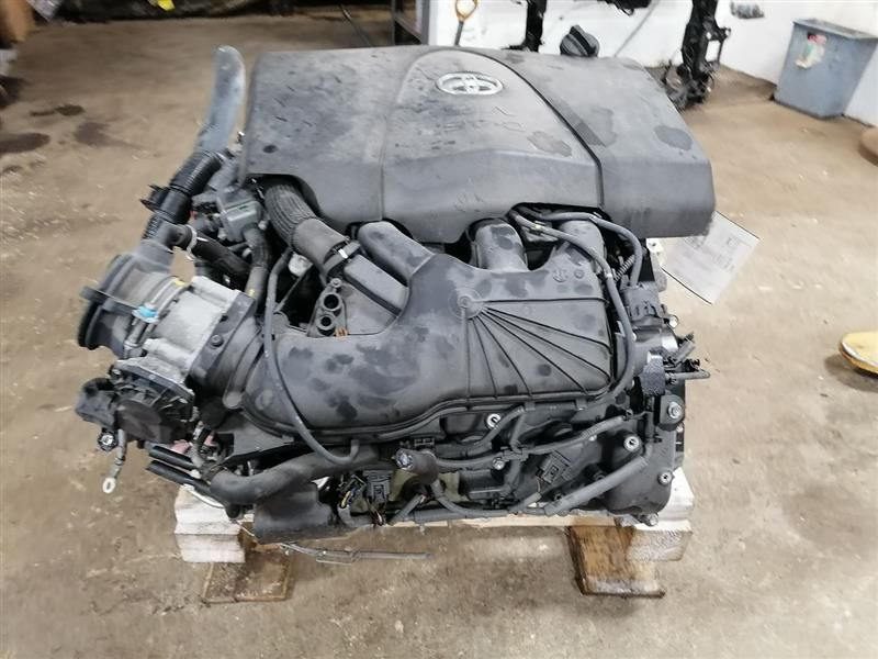 2018 TOYOTA HIGHLANDER gasoline 3.5L VIN Z (5th digit 2GRFKS engine 6 cylinder) (oil cooler) w/o automatic engine stop and start Used Engine
