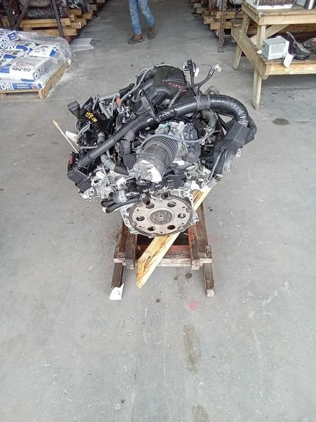 2018 TOYOTA HIGHLANDER gasoline 3.5L VIN Z (5th digit 2GRFKS engine 6 cylinder) (oil cooler) w/o automatic engine stop and start Used Engine
