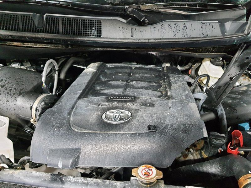 2020 TOYOTA TUNDRA (5.7L, VIN Y, 5th digit, 3URFE engine) Used Engine