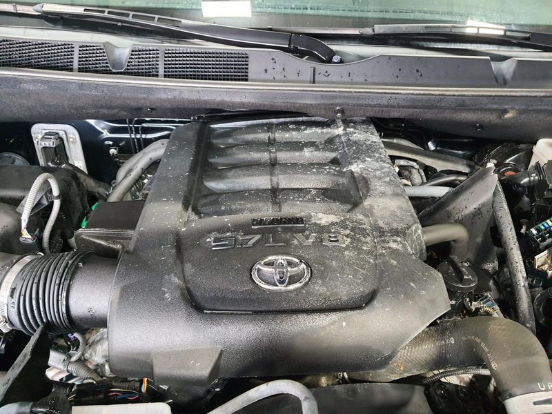 2019 TOYOTA TUNDRA 5.7L, VIN W (5th digit, 3URFBE engine, flex fuel) Used Engine
