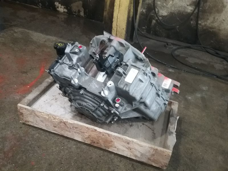 2011 Ford Taurus AT, (6 Speed), (3.5L), w/o turbo; FWD, ID AA8P-7000-HA thru HC Used Transmission