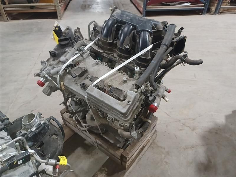 2016 TOYOTA HIGHLANDER gasoline, 3.5L, VIN K (5th digit, 2GRFE engine, 6 cylinder), w/o oil cooler Used Engine