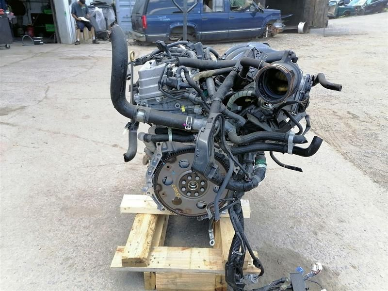 2015 TOYOTA HIGHLANDER gasoline, 3.5L, VIN K (5th digit, 2GRFE engine, 6 cylinder), oil cooler Used Engine