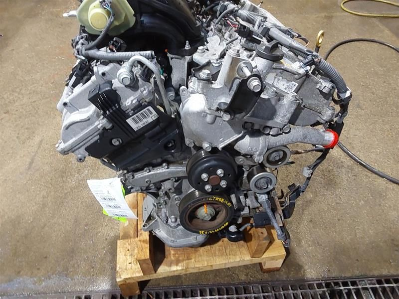 2015 TOYOTA HIGHLANDER gasoline, 3.5L, VIN K (5th digit, 2GRFE engine, 6 cylinder), w/o oil cooler Used Engine