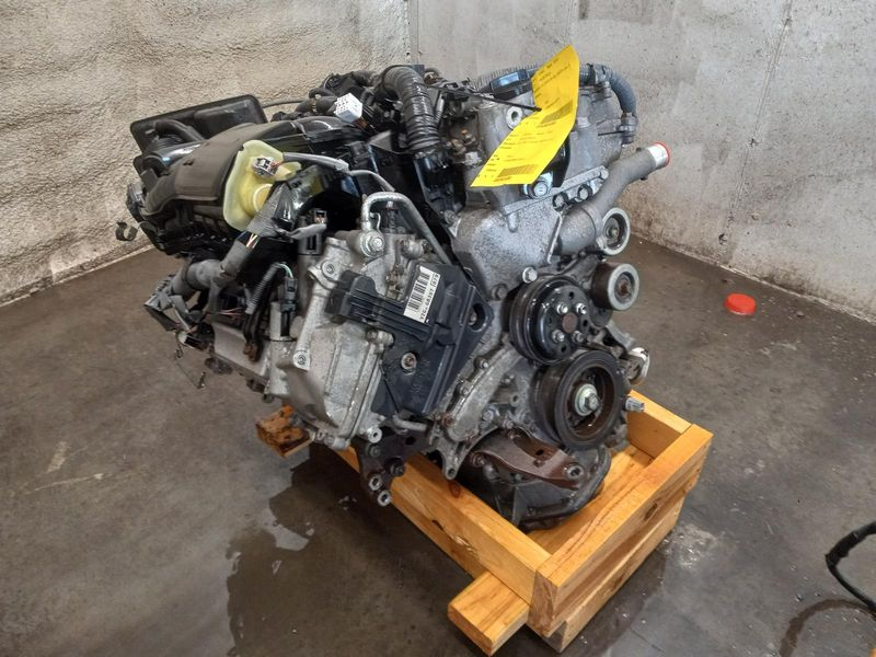 2014 TOYOTA VENZA 3.5L (VIN K, 5th digit, 2GRFE engine, 6 cylinder), w/o tow package Used Engine