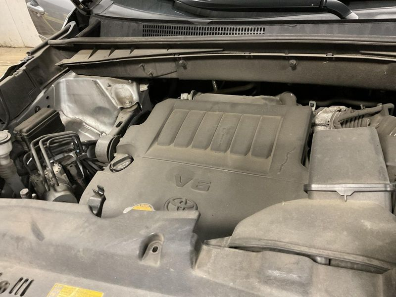 2015 TOYOTA HIGHLANDER gasoline, 3.5L, VIN K (5th digit, 2GRFE engine, 6 cylinder), w/o oil cooler Used Engine