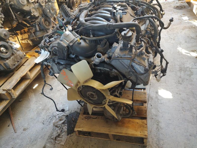 2015 TOYOTA TUNDRA 5.7L, VIN W (5th digit, flex fuel, 3URFBE engine) Used Engine