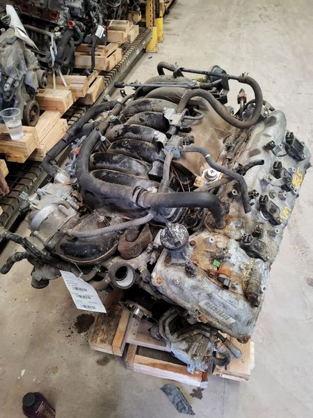 2013 TOYOTA TUNDRA 5.7L, VIN W (5th digit, flex fuel, 3URFBE engine, 8 cylinder) Used Engine