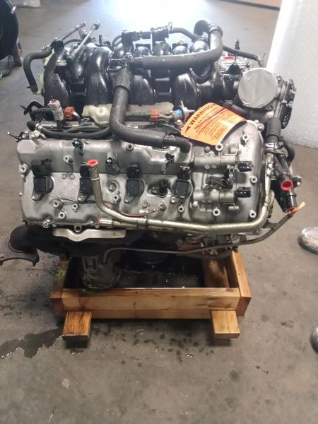 2013 TOYOTA TUNDRA 5.7L, VIN W (5th digit, flex fuel, 3URFBE engine, 8 cylinder) Used Engine