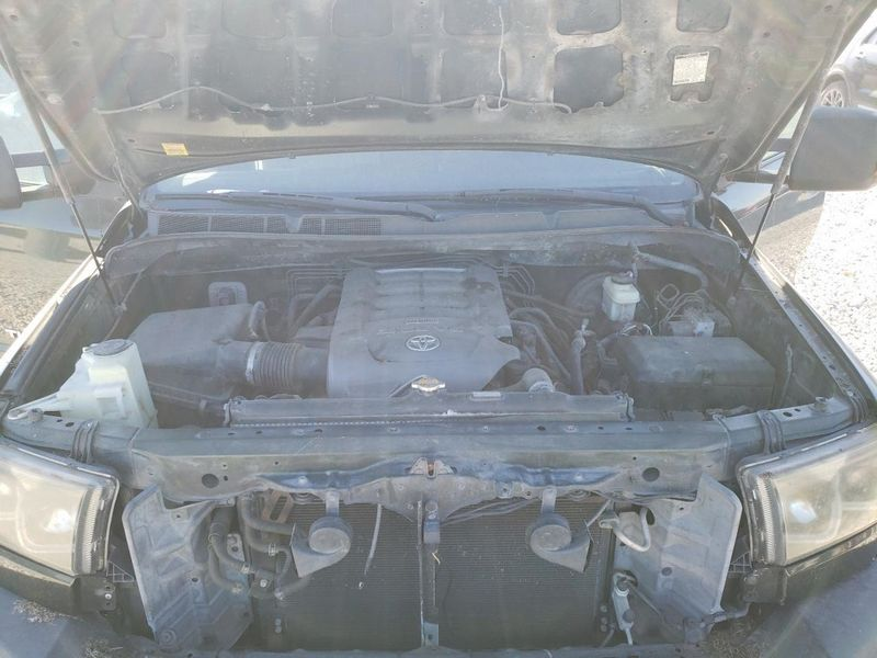2010 TOYOTA TUNDRA 4.6L (VIN M, 5th digit, 1URFE engine, 8 cylinder) Used Engine