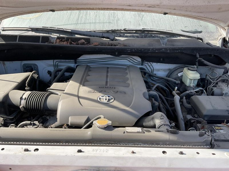 2009 TOYOTA TUNDRA 5.7L, w/o flex fuel; VIN V (5th digit, 3URFE engine) Used Engine