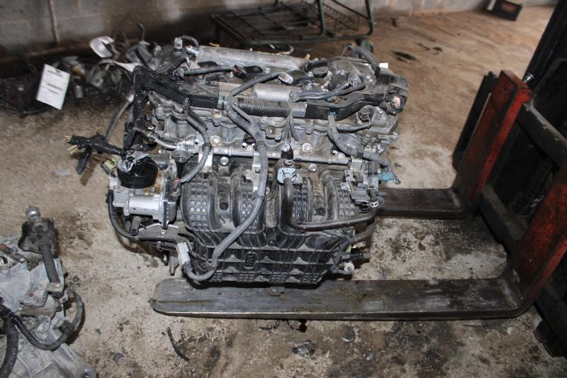 2012 TOYOTA HIGHLANDER gasoline, 3.5L, VIN K (5th digit, 2GRFE engine, 6 cylinder), oil cooler Used Engine