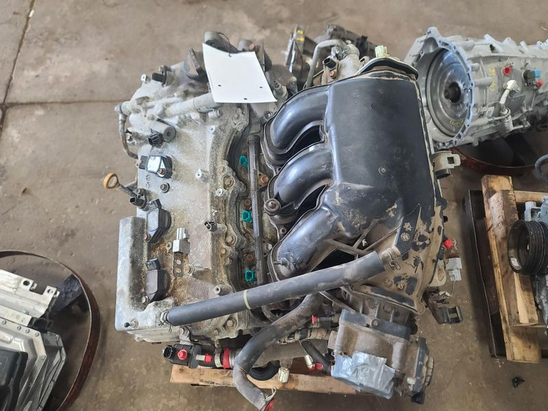 2012 TOYOTA HIGHLANDER gasoline, 3.5L, VIN K (5th digit, 2GRFE engine, 6 cylinder), w/o oil cooler Used Engine