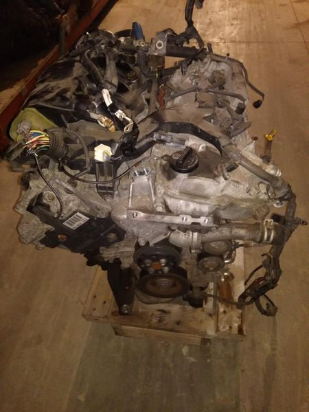 2010 TOYOTA HIGHLANDER gasoline, 3.5L (VIN K, 5th digit, 2GRFE engine, 6 cylinder), oil cooler Used Engine