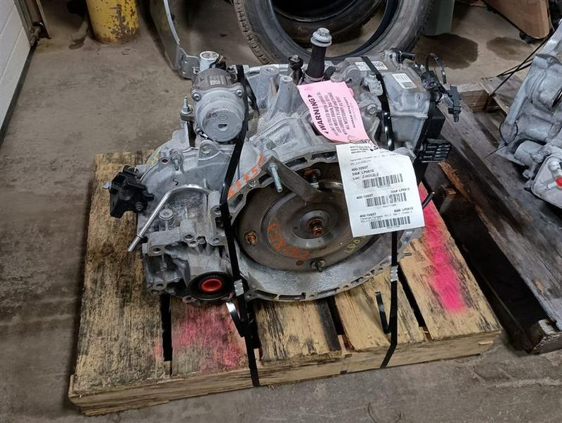2021 Ford ESCAPE (AT), gasoline, 2.0L, AWD Used Transmission