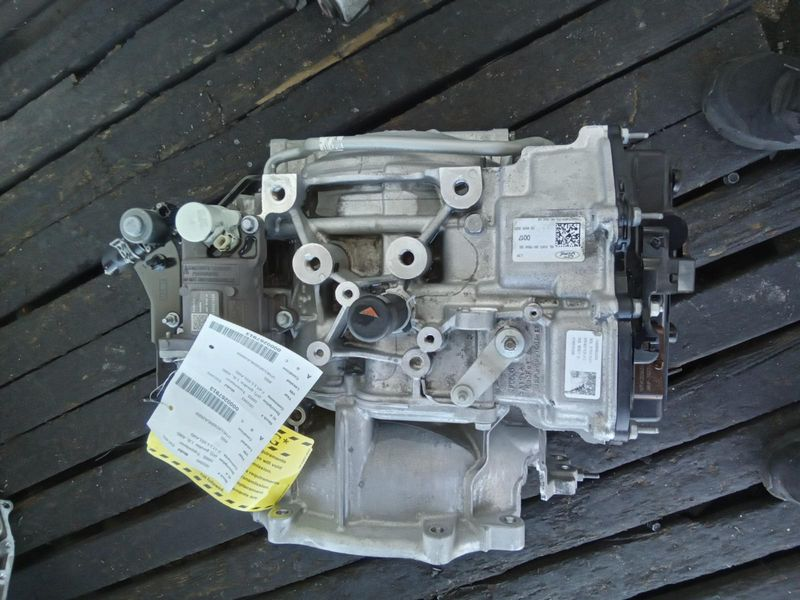 2021 Ford ESCAPE (AT), gasoline, 1.5L, AWD Used Transmission