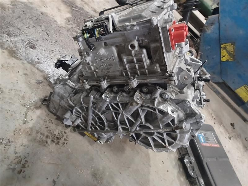 2021 Ford ESCAPE (AT), hybrid, (2.5L), AWD, thru 10/05/21 Used Transmission