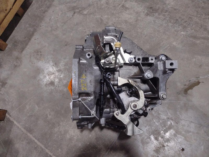 2014 Ford Focus MT, (2.0L), (gasoline), 6 speed (ST, turbo) Used Transmission