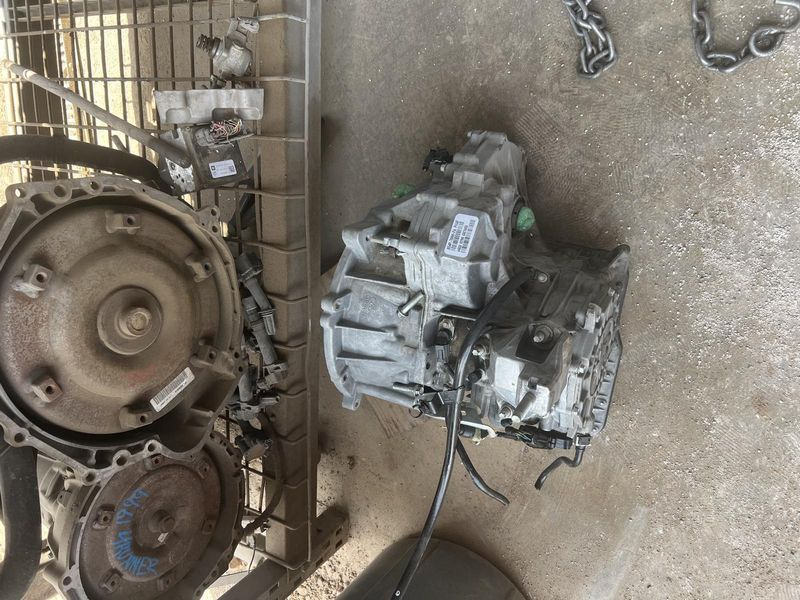 2010 Ford Focus AT, (2.0L, DOHC), Sdn, (ID 8S4P-7000-FA) Used Transmission