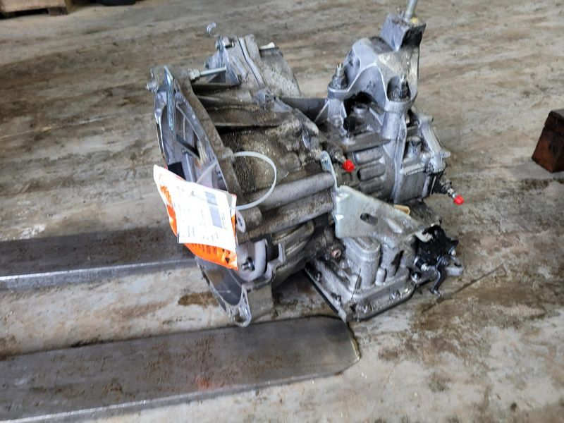 2009 Ford Focus AT, (2.0L, DOHC), Cpe, ID 8S4P-7000-FA Used Transmission