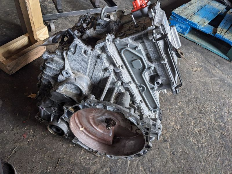 2020 Ford ESCAPE (AT), hybrid, (2.5L), AWD Used Transmission