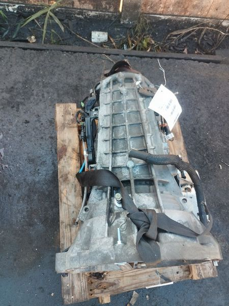 2017 Ford Transit 350 (AT), 3.7L, 130" WB, 3 bolt output flange Used Transmission