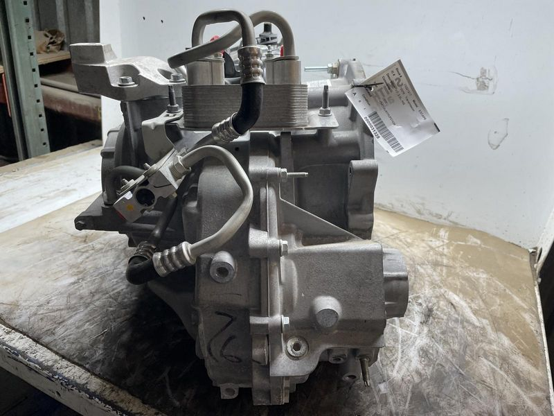 2017 Ford ESCAPE AT, 2.0L, 4x2 Used Transmission