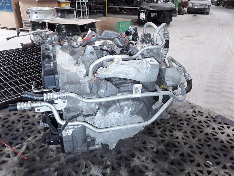 2017 Ford ESCAPE AT, 2.0L, 4x4 Used Transmission