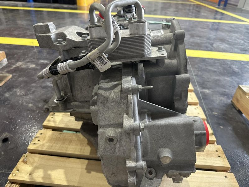 2016 Ford ESCAPE AT, 2.0L, 4x4 Used Transmission