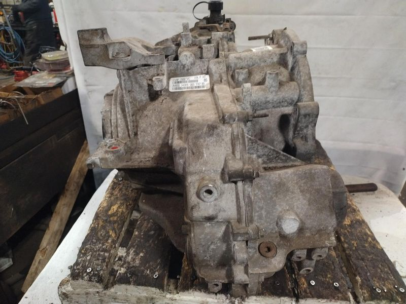 2016 Ford ESCAPE AT, 2.5L (4x2) Used Transmission