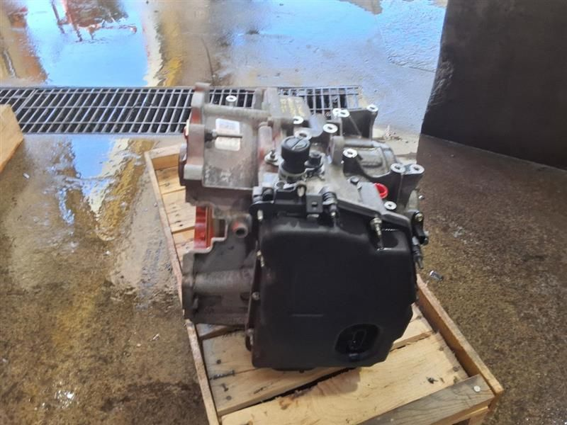 2016 Ford ESCAPE AT, 2.5L (4x2) Used Transmission