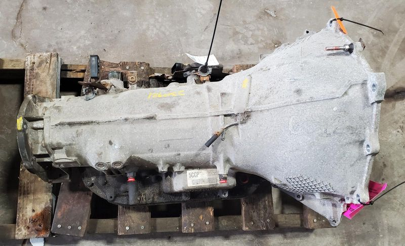2005 Chevy AVALANCHE 2500 AT Used Transmission