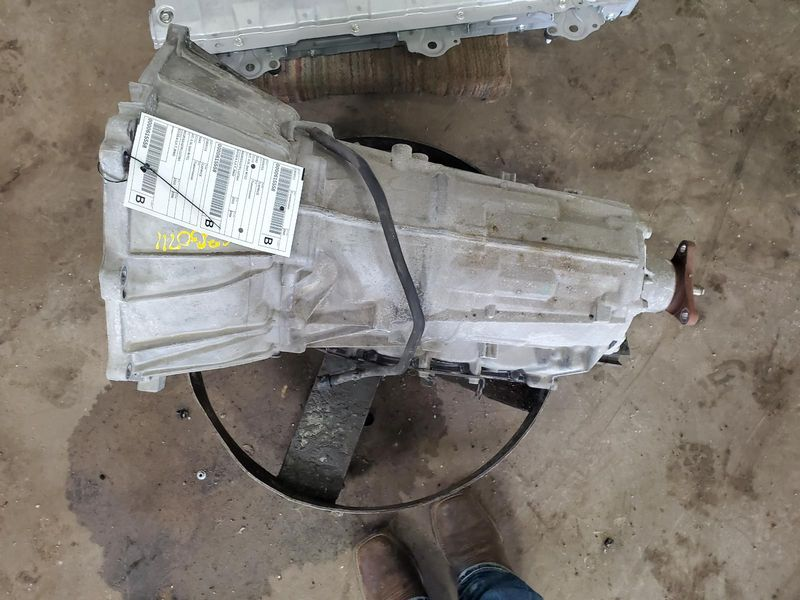 2014 Chevy CAPRICE AT, 6.0L (opt MYC), w/o transmission cooler Used Transmission