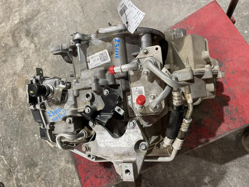 2015 Ford ESCAPE AT, 1.6L, 4x4 Used Transmission