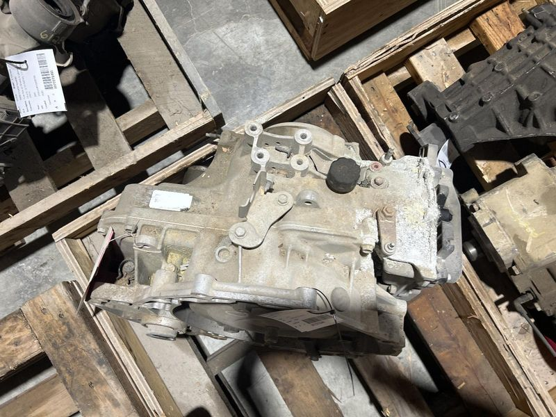 2013 Chevy EQUINOX AT, FWD, 2.4L Used Transmission