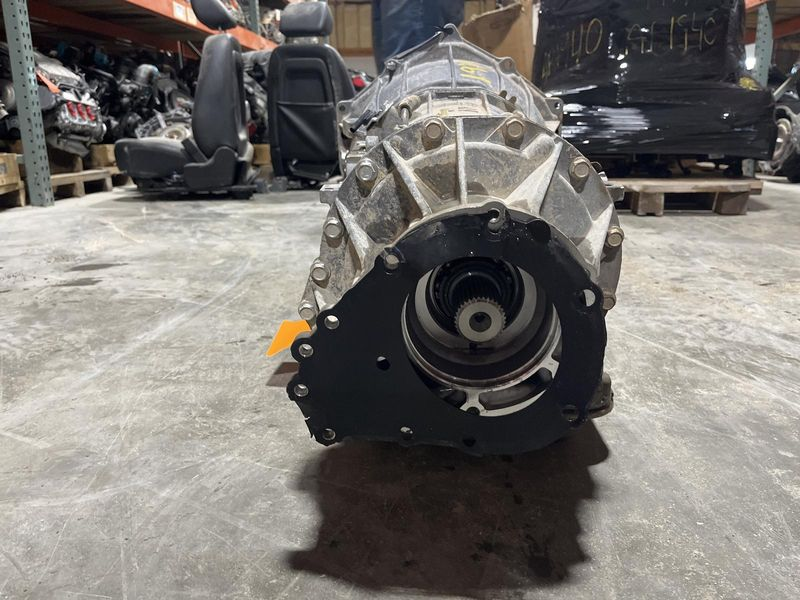 2016 Chevy SILVERADO 2500 AT, 6.6L, 4x4, ID 6AKH Used Transmission