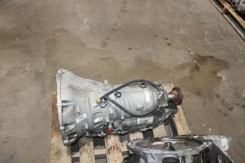 2016 DODGE CHARGER AT, RWD, 6.4L (8 speed) Used Transmission