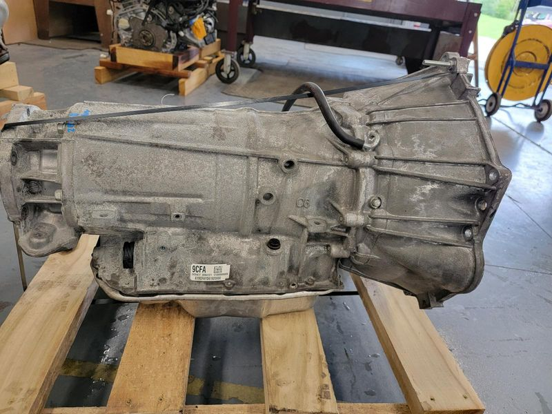 2019 Chevy SILVERADO 1500 new style (mirrors mount on door skin), (AT), 4x4, 4.3L Used Transmission